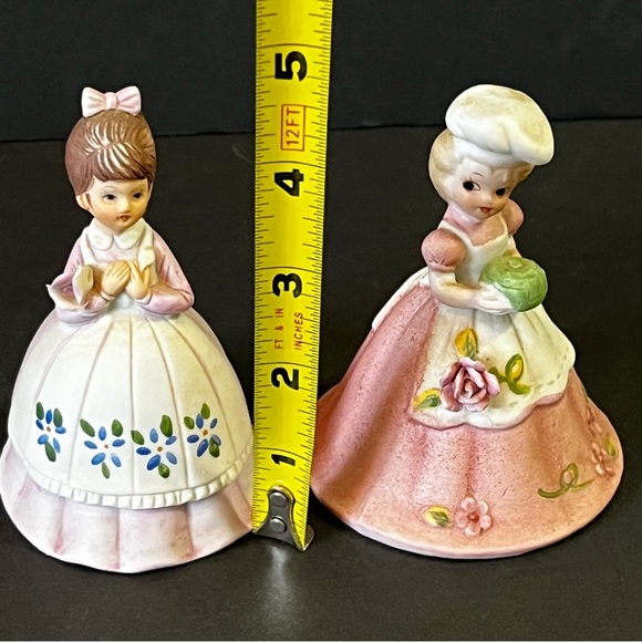 Lefton? Porcelain Bell Set Girl White Apron Baker Pink Roses Chef Garden Lot 2x - Picture 8 of 11